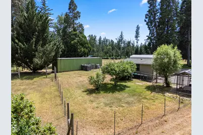 4551 Holland Loop Road, Cave Junction, OR 97523 - Photo 35