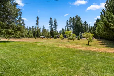 4551 Holland Loop Road, Cave Junction, OR 97523 - Photo 23