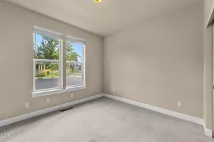 904 E Horse Back Trail, Sisters, OR 97759 - Photo 25