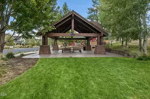 904 E Horse Back Trail, Sisters, OR 97759 - Photo 39
