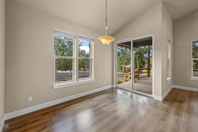 904 E Horse Back Trail, Sisters, OR 97759 - Photo 9