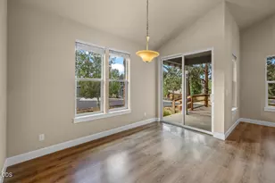 904 E Horse Back Trail, Sisters, OR 97759 - Photo 9