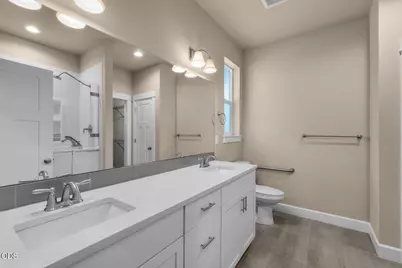 904 E Horse Back Trail, Sisters, OR 97759 - Photo 17