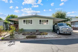 515 E Main St, Rogue River, OR 97537 - Photo 11