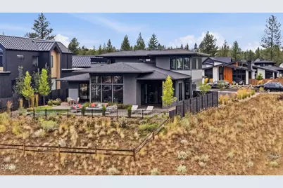 3219 NW Strickland Way, Bend, OR 97703 - Photo 39