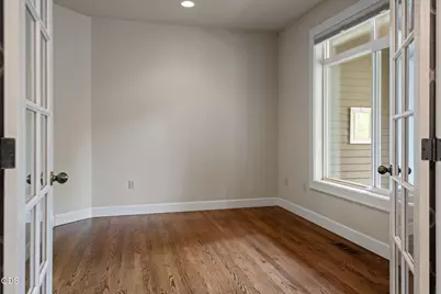 2530 NW Peoples Court, Bend, OR 97703 - Photo 17