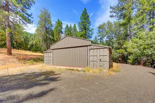5010 Old Hwy 99 S, Ashland, OR 97520 - Photo 33
