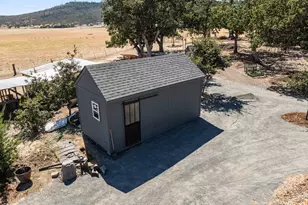12261 Modoc Rd, White City, OR 97503 - Photo 51