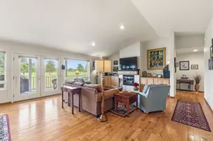 715 Hanks St, Klamath Falls, OR 97601 - Photo 21