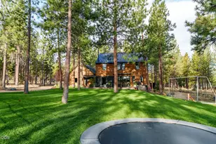 62552 McClain Dr, Bend, OR 97703 - Photo 37
