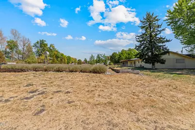 2539 Lotus Lane, Central Point, OR 97502 - Photo 31
