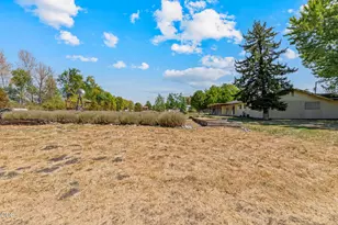 2539 Lotus Ln, Central Point, OR 97502 - Photo 31