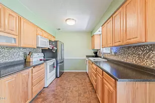 2539 Lotus Ln, Central Point, OR 97502 - Photo 11