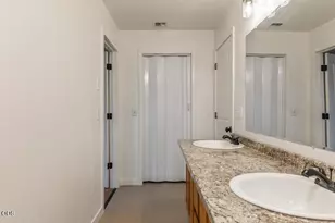 4719 Hope St, Klamath Falls, OR 97603 - Photo 37