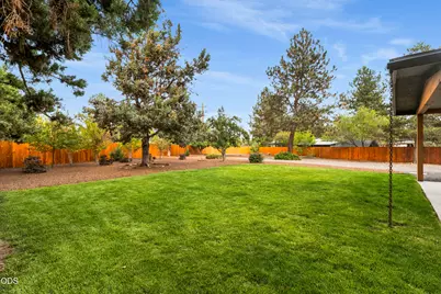 61573 Twin Lakes Loop, Bend, OR 97702 - Photo 49