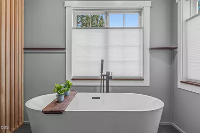 18840 Tumalo Reservoir Road, Bend, OR 97703 - Photo 17