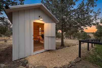 18840 Tumalo Reservoir Road, Bend, OR 97703 - Photo 35