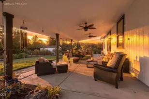 106 Cabernet Cir, Cave Junction, OR 97523 - Photo 9
