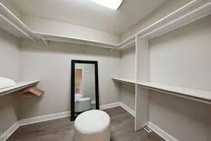 2393 N W Wyeth Pl, Bend, OR 97703 - Photo 21
