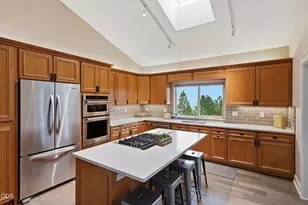 2393 N W Wyeth Pl, Bend, OR 97703 - Photo 11