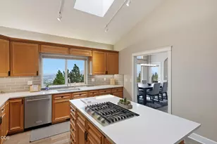 2393 N W Wyeth Pl, Bend, OR 97703 - Photo 17