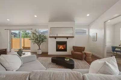 63108 NE Iner Loop, Bend, OR 97701 - Photo 7