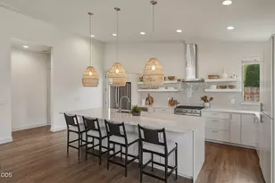 63108 NE Iner Loop, Bend, OR 97701 - Photo 17