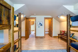 57620 Holly Ln, Sunriver, OR 97707 - Photo 43