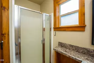 57620 Holly Ln, Sunriver, OR 97707 - Photo 21