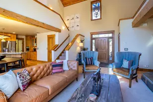 57620 Holly Ln, Sunriver, OR 97707 - Photo 5