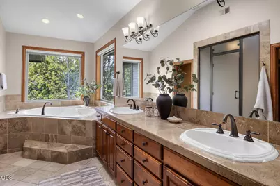 19275 Green Lakes Loop, Bend, OR 97702 - Photo 25