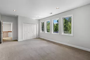 19275 Green Lakes Loop, Bend, OR 97702 - Photo 37