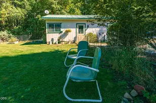 6058 Deer Creek Rd, Selma, OR 97538 - Photo 17