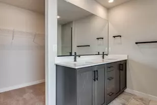 21812 SE Stromboli Ct, Bend, OR 97702 - Photo 25
