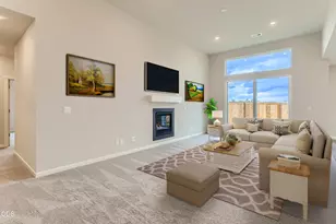 63111 NE Henningsen Pl, Bend, OR 97701 - Photo 5