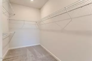 63111 NE Henningsen Pl, Bend, OR 97701 - Photo 13