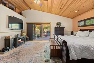 357 El Conejo Dr, Grants Pass, OR 97526 - Photo 15