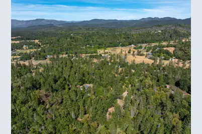 357 El Conejo Drive, Grants Pass, OR 97526 - Photo 51
