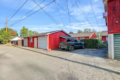 1007 W 9th Street, Medford, OR 97501 - Photo 31