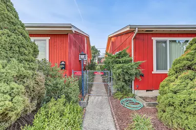 1007 W 9th Street, Medford, OR 97501 - Photo 27