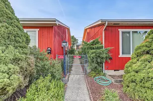 1007 W 9th St, Medford, OR 97501 - Photo 27