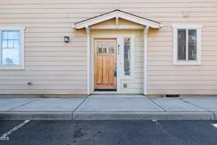 811 Overcup St, Medford, OR 97501 - Photo 23