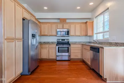 811 Overcup Street, Medford, OR 97501 - Photo 5
