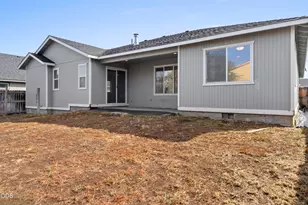 2623 NE 6th Dr, Redmond, OR 97756 - Photo 23