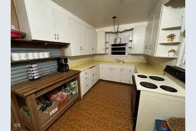 3435 Calle Vista Drive, Medford, OR 97504 - Photo 7