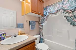4601 S Pacific Hwy, Phoenix, OR 97535 - Photo 23