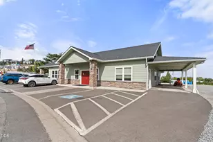 4601 S Pacific Hwy, Phoenix, OR 97535 - Photo 31