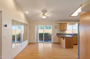 100 SE Liberty Dr, Grants Pass, OR 97527 - Photo 11