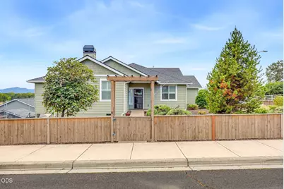 417 Echo Way, Eagle Point, OR 97524 - Photo 11