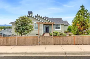 417 Echo Way, Eagle Point, OR 97524 - Photo 1